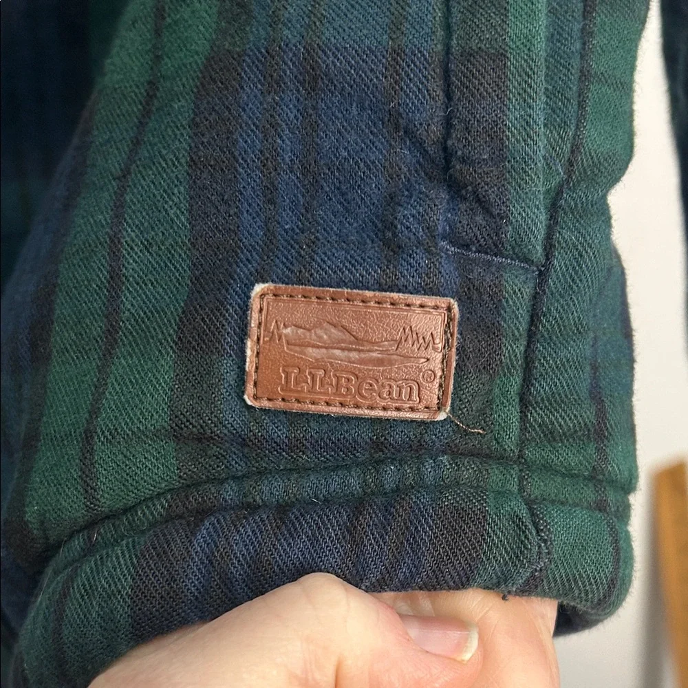 L.L. Bean Men's Plaid Sherpa Lined Flannel Jacket in Green and Navy Men’s Size L